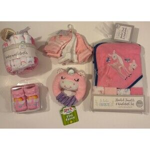 Baby Girl Bath & Accessories Bundle B01